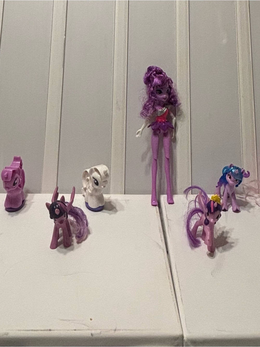 My little pony bundle (9 figures total)